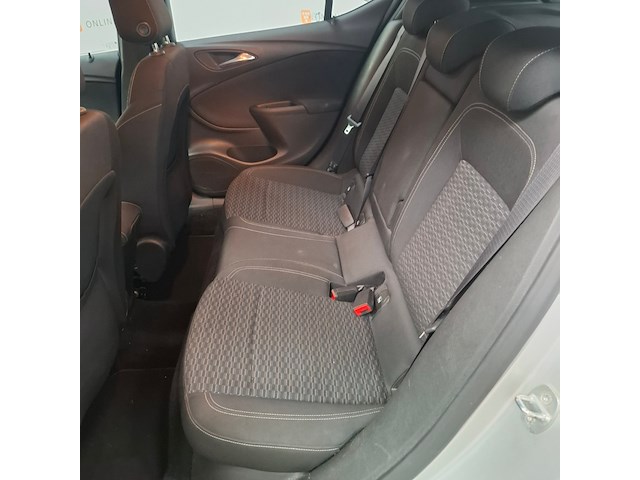 Personenauto, opel, astra, 2019 - afbeelding 17 van  34