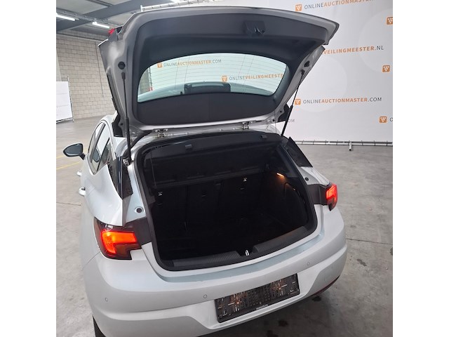 Personenauto, opel, astra, 2019 - afbeelding 18 van  34