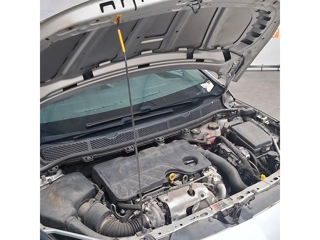 Personenauto, opel, astra, 2019 - afbeelding 25 van  34
