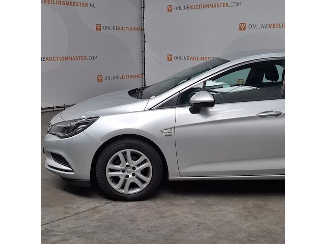 Personenauto, opel, astra, 2019 - afbeelding 32 van  34