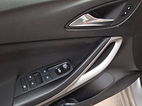 Personenauto, opel, astra, 2019 - afbeelding 24 van  64