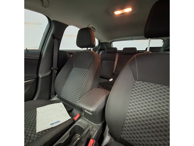 Personenauto, opel, astra, 2019 - afbeelding 35 van  64