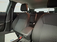 Personenauto, opel, astra, 2019 - afbeelding 35 van  64