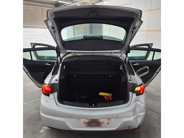 Personenauto, opel, astra, 2019 - afbeelding 38 van  64