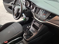 Personenauto, opel, astra, 2019 - afbeelding 42 van  64