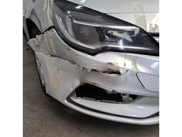 Personenauto, opel, astra, 2019 - afbeelding 10 van  64