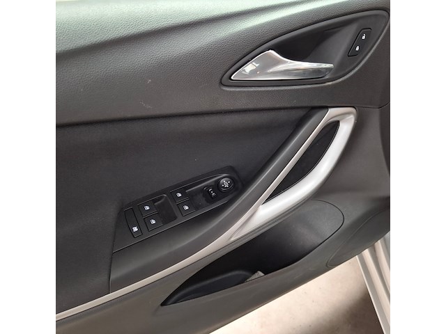 Personenauto, opel, astra, 2019 - afbeelding 22 van  64