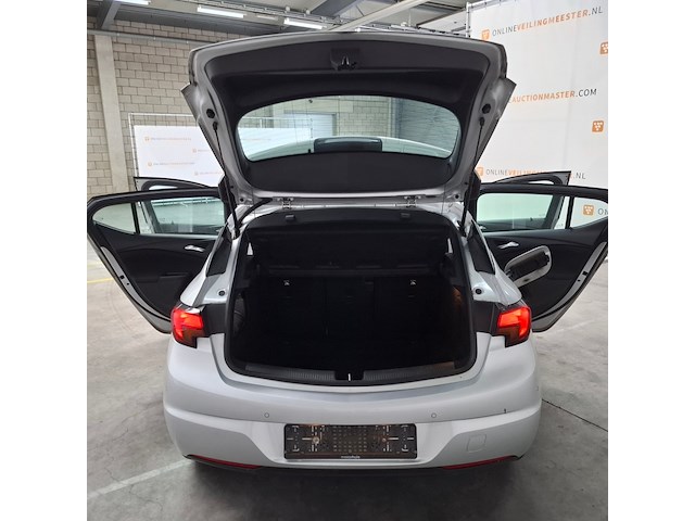 Personenauto, opel, astra, 2019 - afbeelding 38 van  64
