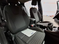 Personenauto, opel, astra, 2019 - afbeelding 43 van  64
