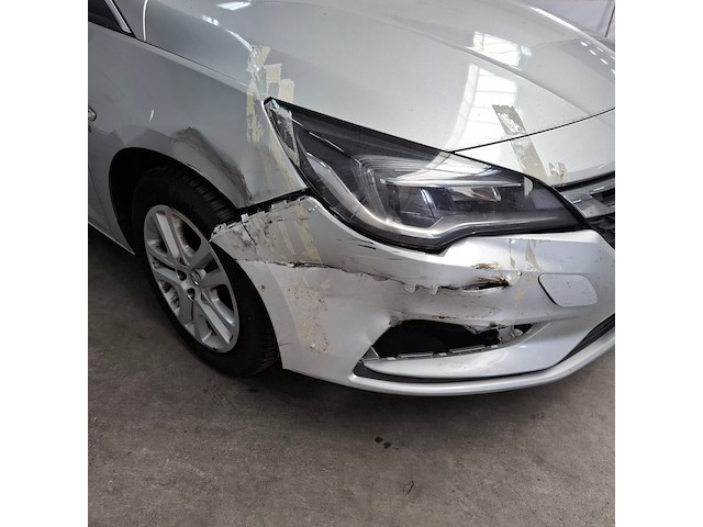Personenauto, opel, astra, 2019 - afbeelding 34 van  64