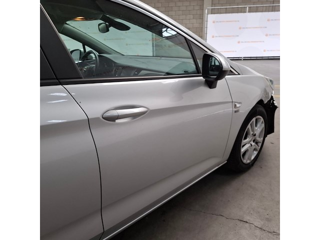 Personenauto, opel, astra, 2019 - afbeelding 62 van  64