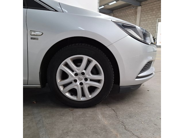 Personenauto, opel, astra, 2019 - afbeelding 14 van  72