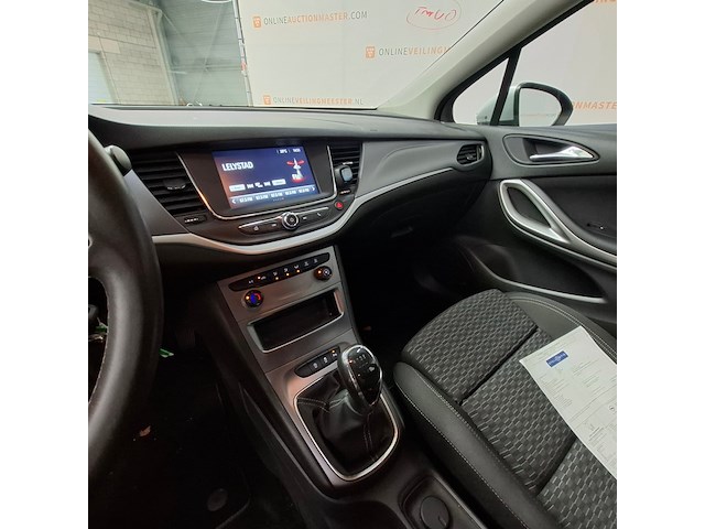 Personenauto, opel, astra, 2019 - afbeelding 42 van  72