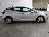 Personenauto, opel, astra, 2019 - afbeelding 34 van  72