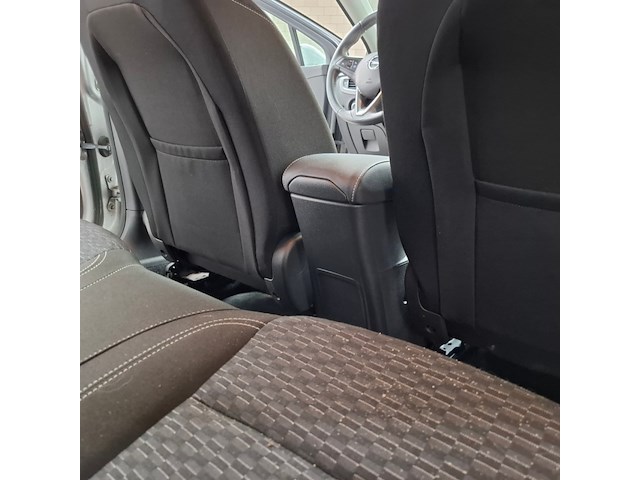 Personenauto, opel, astra, 2019 - afbeelding 50 van  72
