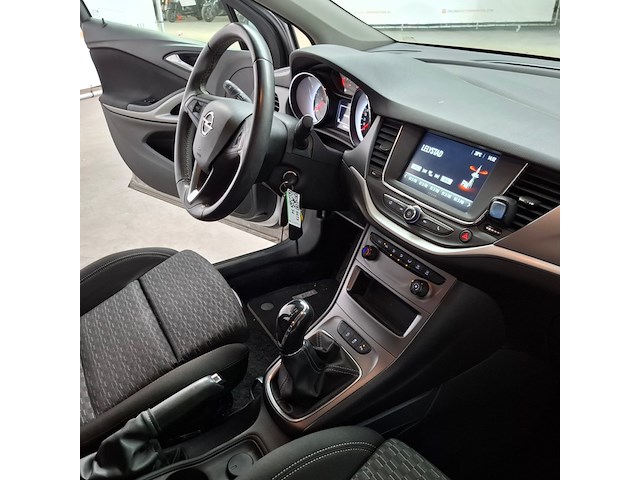 Personenauto, opel, astra, 2019 - afbeelding 51 van  72