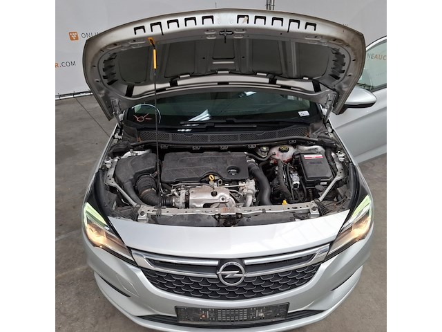 Personenauto, opel, astra, 2019 - afbeelding 60 van  72