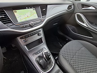 Personenauto, opel, astra, 2020 - afbeelding 25 van  42