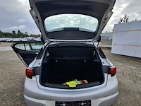 Personenauto, opel, astra, 2020 - afbeelding 28 van  42