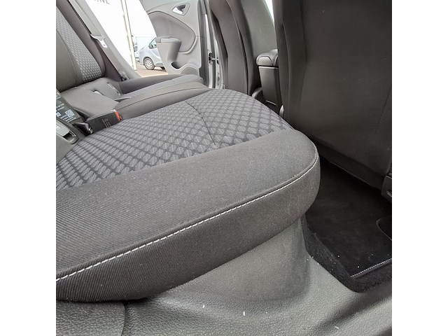 Personenauto, opel, astra, 2020 - afbeelding 31 van  42