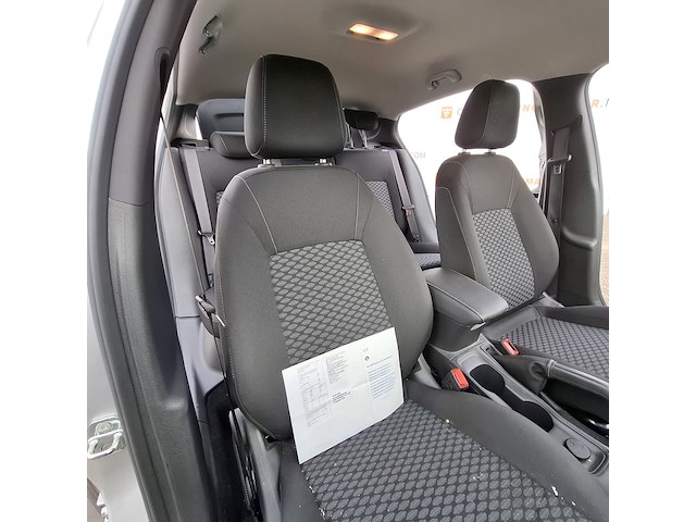 Personenauto, opel, astra, 2020 - afbeelding 35 van  42