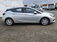 Personenauto, opel, astra, 2020 - afbeelding 34 van  42