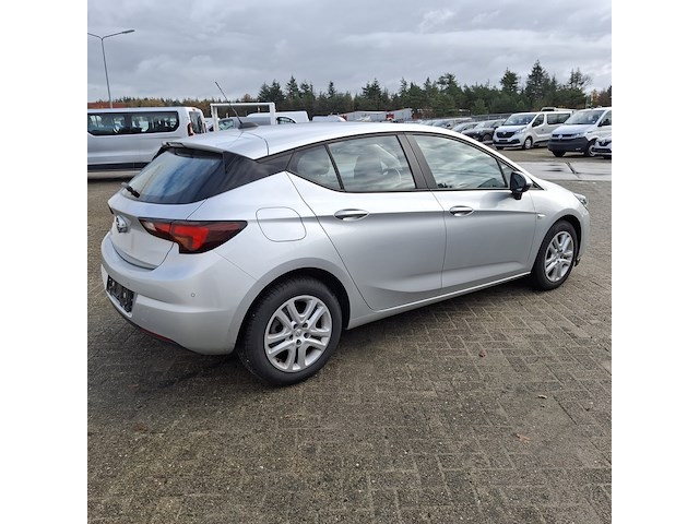 Personenauto, opel, astra, 2020 - afbeelding 38 van  42