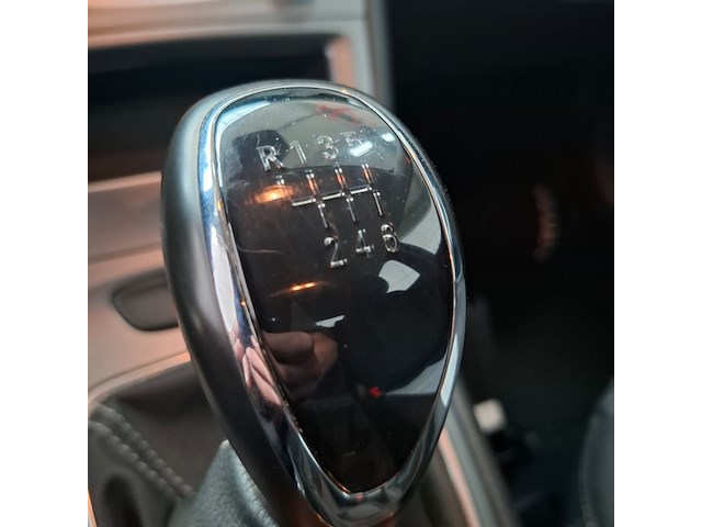 Personenauto, opel, astra, 2020 - afbeelding 11 van  35