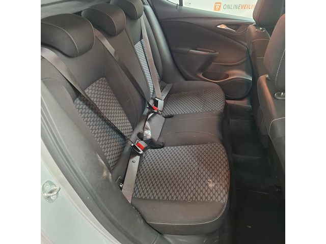 Personenauto, opel, astra, 2020 - afbeelding 17 van  35
