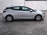 Personenauto, opel, astra, 2020 - afbeelding 16 van  22
