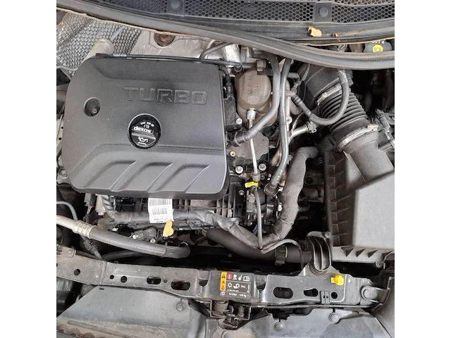 Personenauto, opel, astra, 2021 - afbeelding 65 van  73