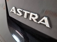 Personenauto, opel, astra, 2021 - afbeelding 68 van  73