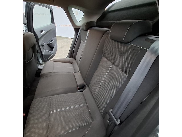 Personenauto, opel, astra cdti - afbeelding 37 van  50