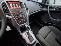 Personenauto, opel, astra cdti - afbeelding 29 van  50