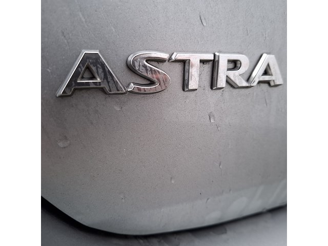 Personenauto, opel, astra cdti - afbeelding 43 van  50