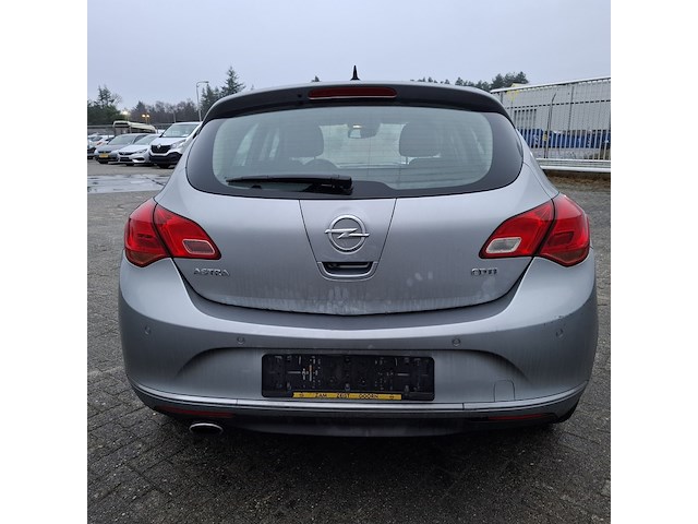 Personenauto, opel, astra cdti - afbeelding 47 van  50