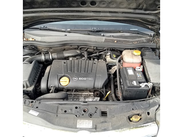 Personenauto, opel, astra gtc, 1.8 sport, 2005 - afbeelding 4 van  13
