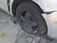 Personenauto, opel, astra, schade-auto - afbeelding 9 van  49