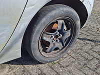 Personenauto, opel, astra, schade-auto - afbeelding 13 van  49