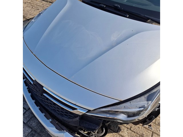 Personenauto, opel, astra, schade-auto - afbeelding 16 van  49
