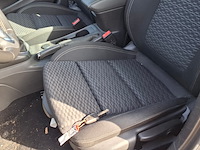 Personenauto, opel, astra, schade-auto - afbeelding 19 van  49