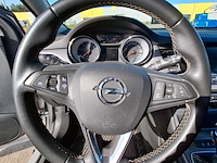 Personenauto, opel, astra, schade-auto - afbeelding 21 van  49