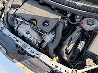 Personenauto, opel, astra, schade-auto - afbeelding 40 van  49