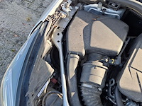 Personenauto, opel, astra, schade-auto - afbeelding 43 van  49