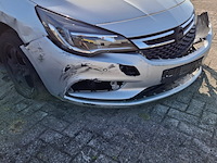Personenauto, opel, astra, schade-auto - afbeelding 34 van  49