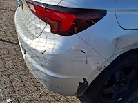 Personenauto, opel, astra, schade-auto - afbeelding 48 van  49