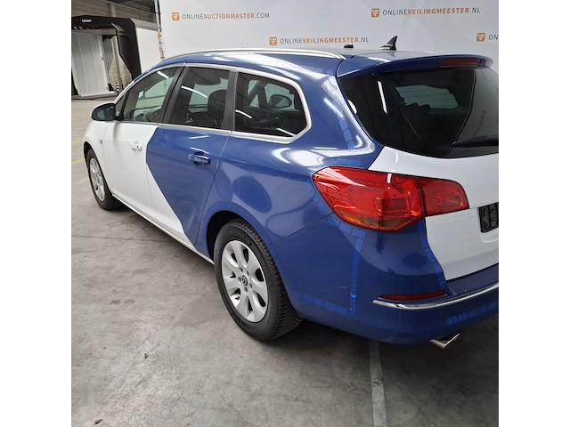 Personenauto, opel, astra sports tourer - 2.0 cdti - afbeelding 56 van  57