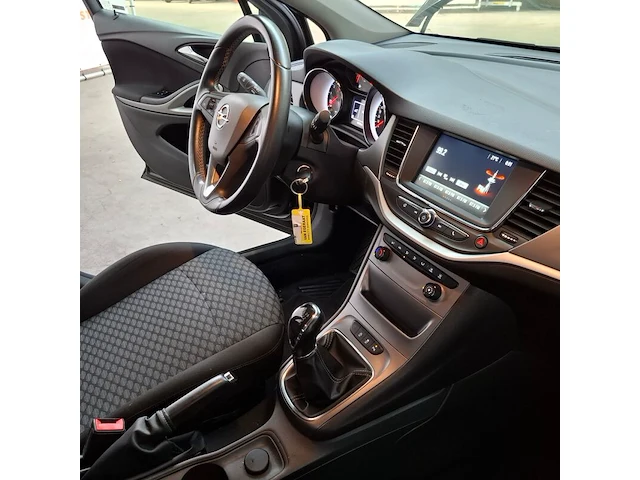 Personenauto, opel, astra sports tourer, 1.4 online edition, 2017 - afbeelding 52 van  73