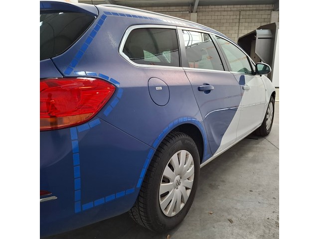 Personenauto, opel, astra sports tourer 2.0 cdti edition , 2014 - afbeelding 59 van  61