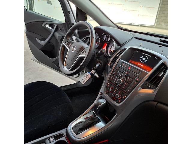 Personenauto, opel, astra sports tourer, 2015 - afbeelding 36 van  58